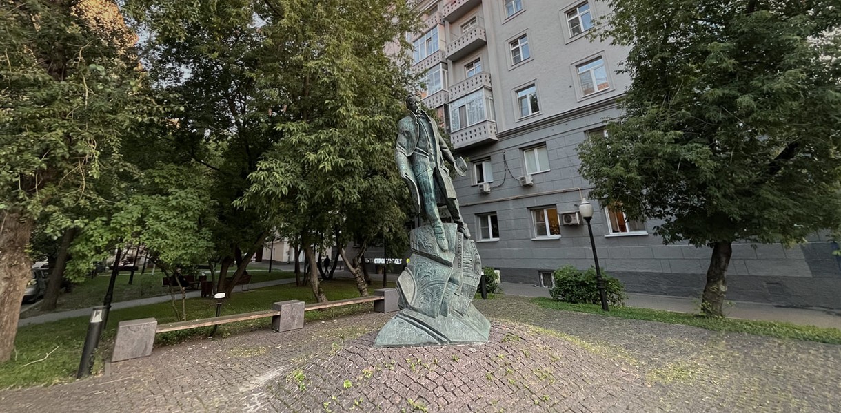 Экскурсия по следам магии: улицы Москвы и их роль в «Мастере и Маргарита